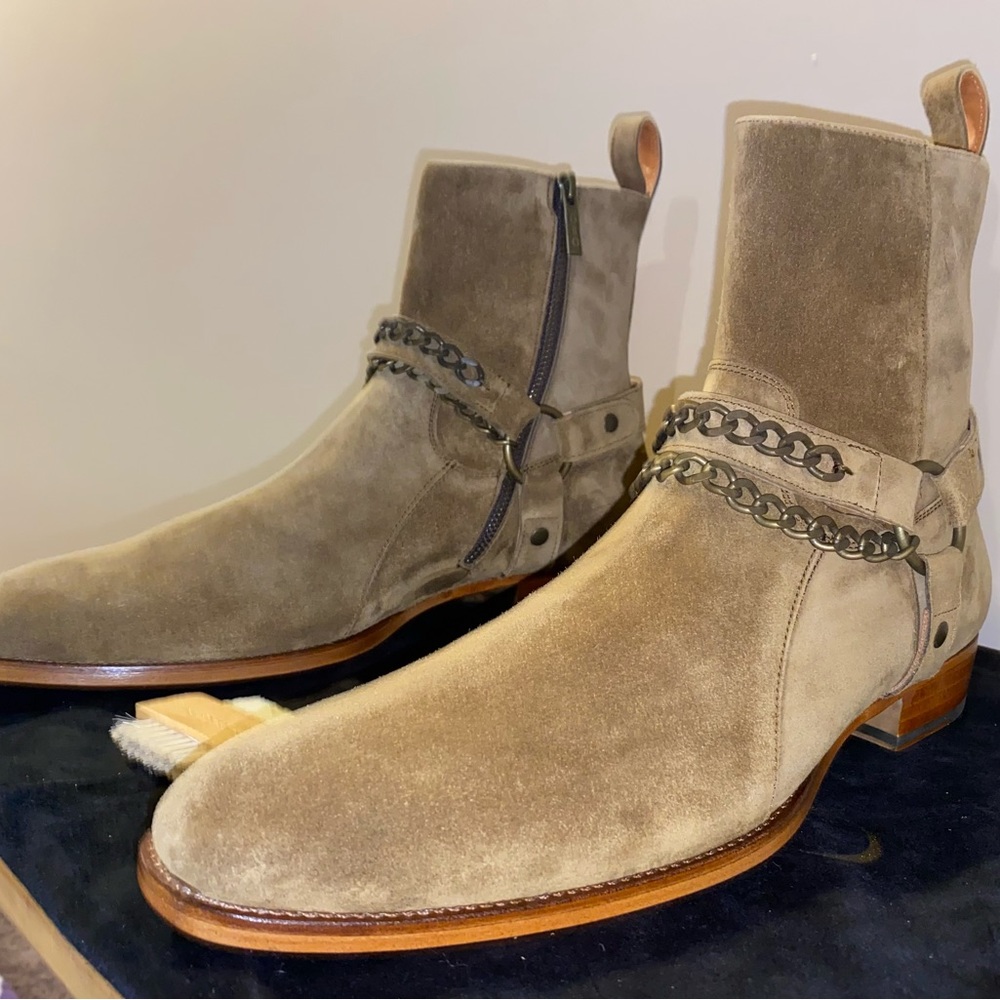 New never been worn tan ORO shoes size 12